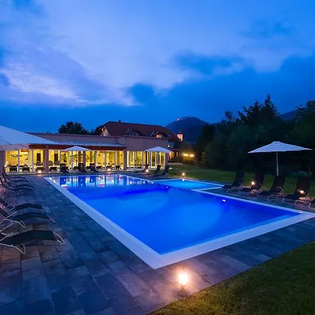 Honti Wellness Es Konferencia Szalloda 3*