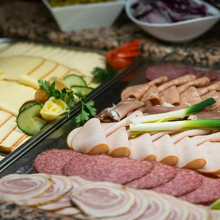 Honti Wellness és Konferencia 3* Visegrád