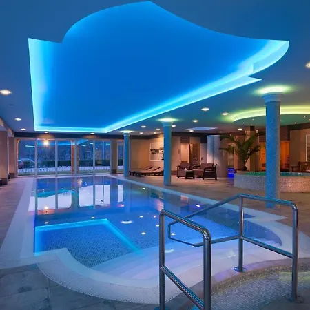 Honti Wellness Es Konferencia Szalloda Hotel Visegrad