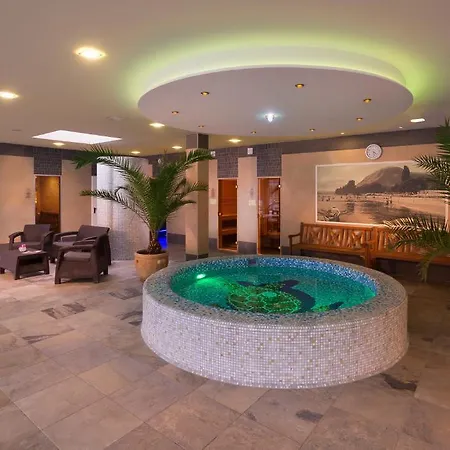 Hotel Honti Wellness Es Konferencia Szalloda